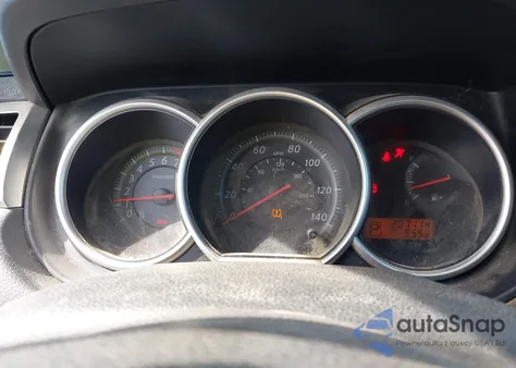 2011 Nissan Versa 1.8S z USA, uszkodzony, nr VIN 3N1BC1CP6BL446421